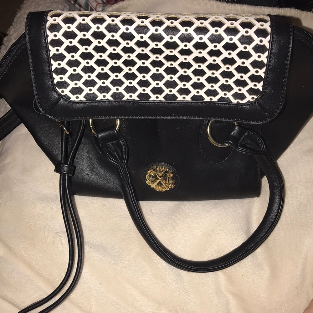 👜CLOSET CLOSING!!👜shoulder bag Christian Lacroix